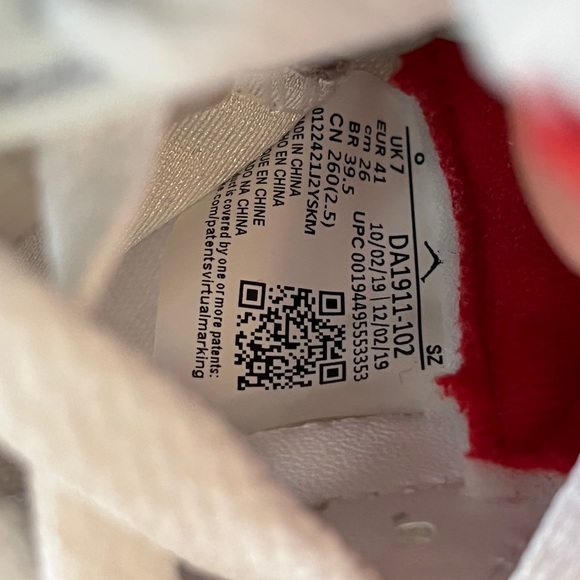 Nike Air Jordan 5 Fire Red 2020 - Picture 8 of 10